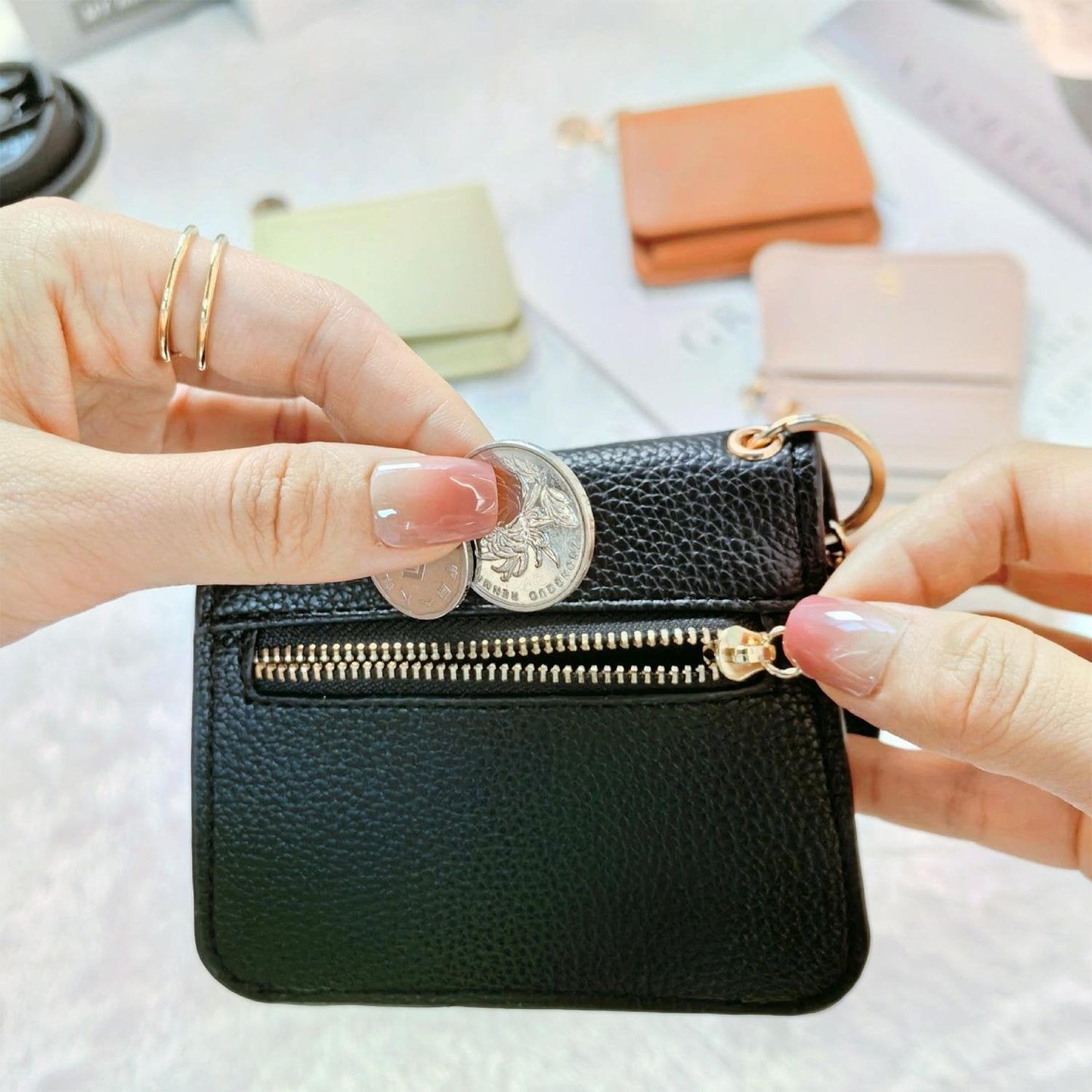 💖Hot 78% OFF🌹RFID Short Wallets for Women – Fashionable Card Holder with Key Ring & Coin Purse