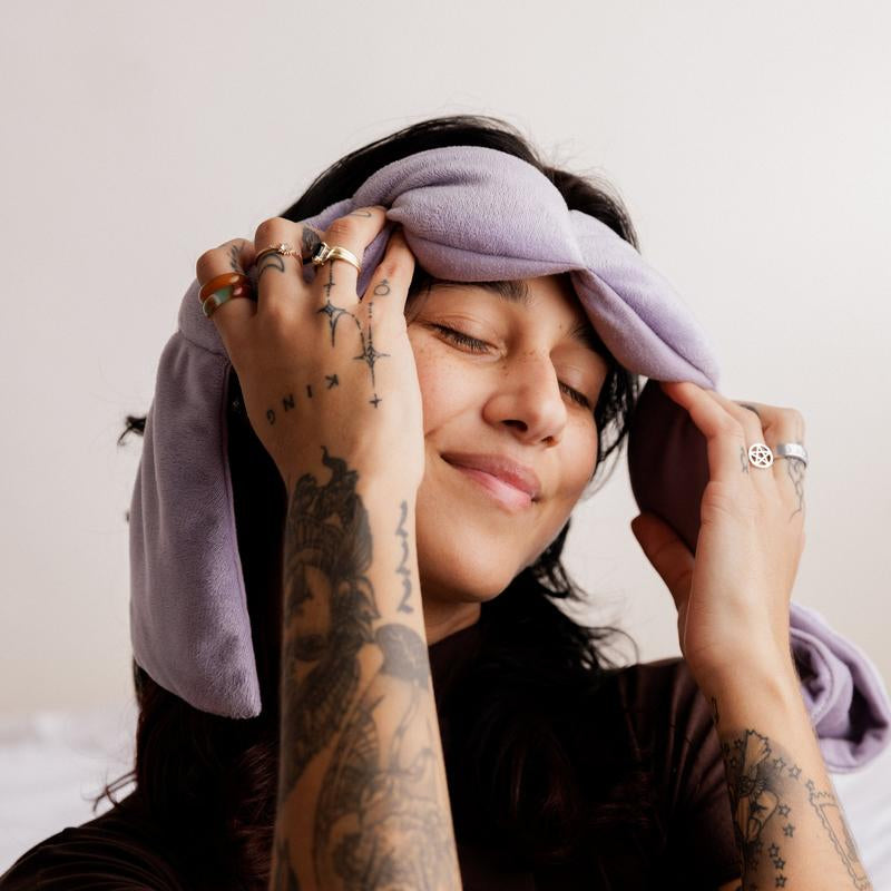 🔥The Weighted Blanket For Your Eyes, Calming Eyemask for Deep Sleep, Side-Sleeping Friendly, 100% Blackout, Patented Strap-Free Design